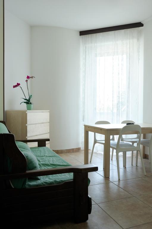 Solemare Hotel E Residence Misano Adriatico Værelse billede