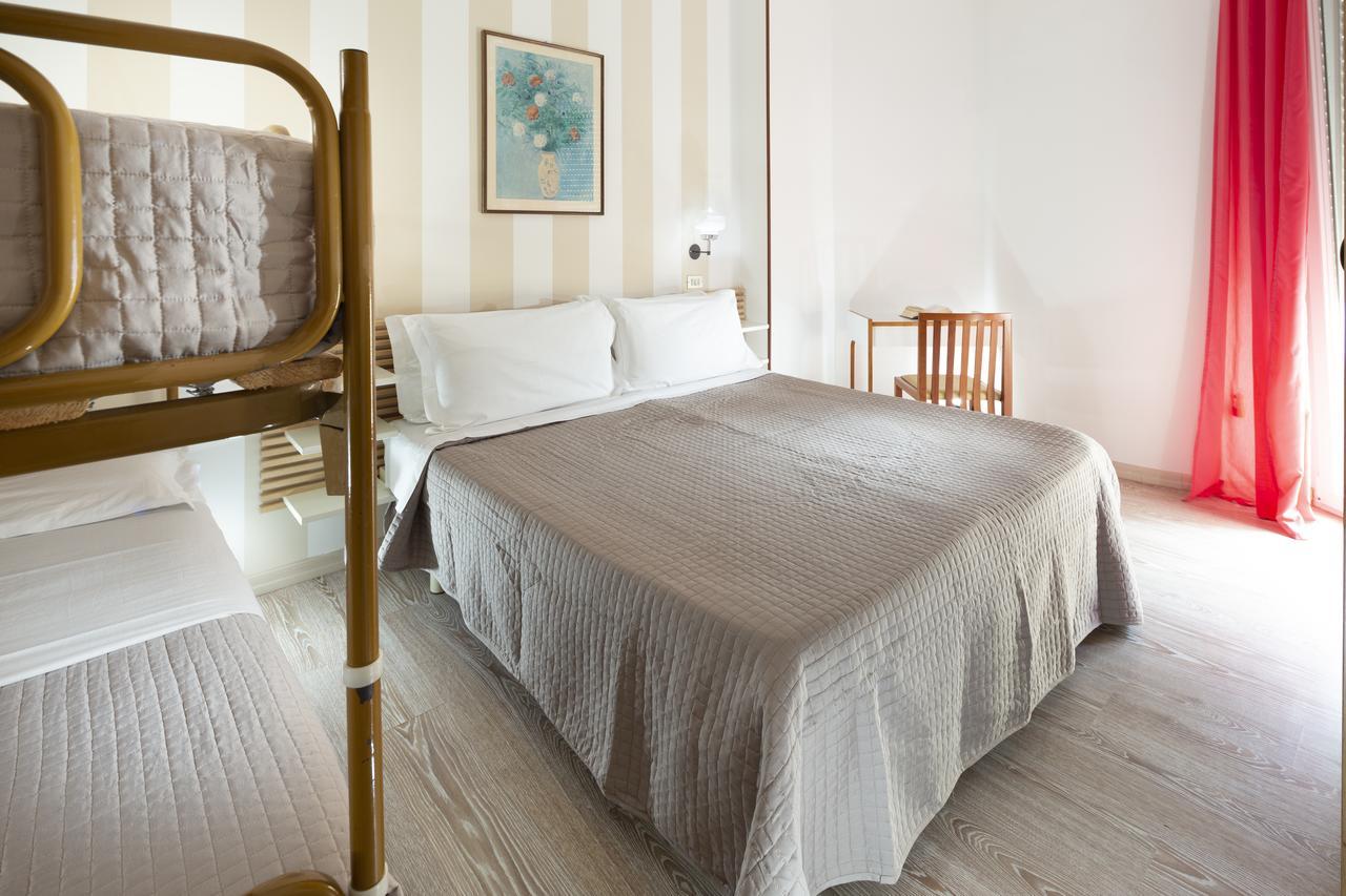 Solemare Hotel E Residence Misano Adriatico Eksteriør billede