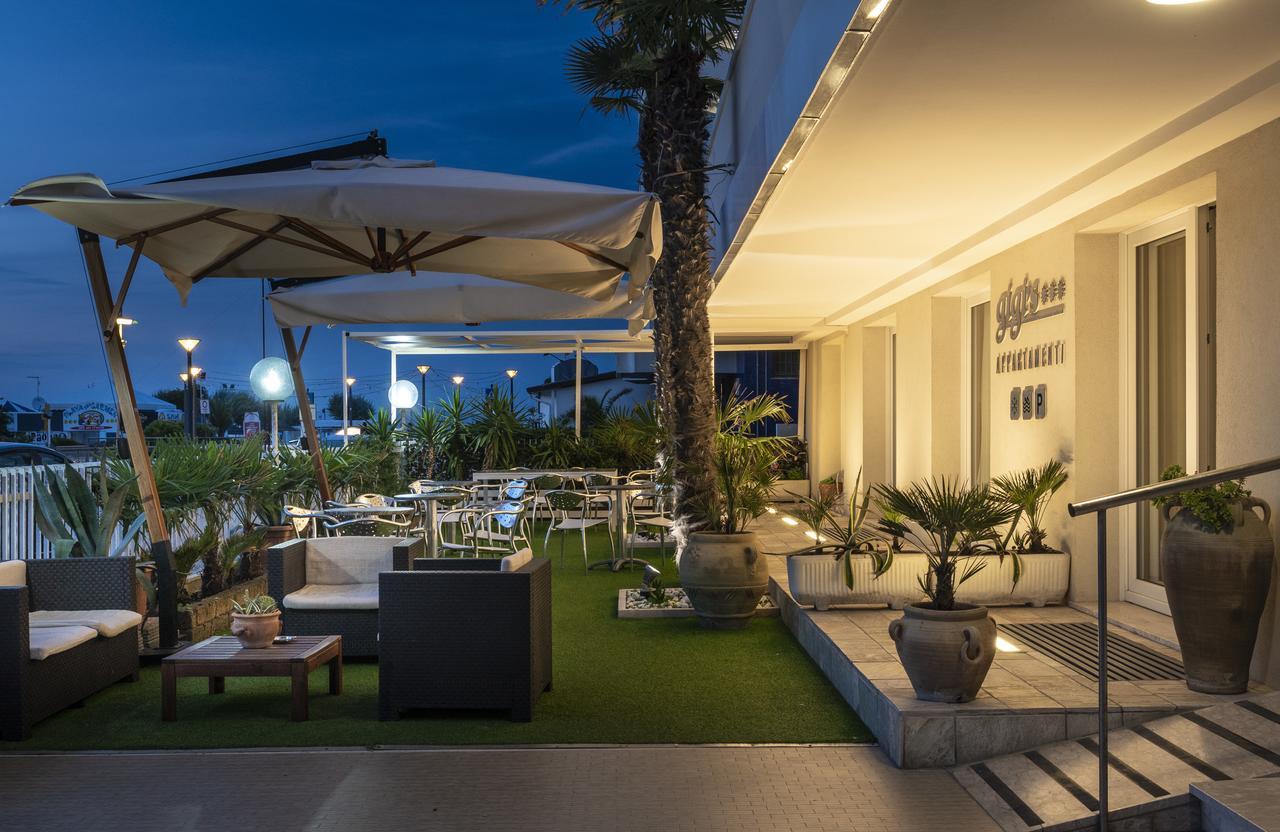 Solemare Hotel E Residence Misano Adriatico Eksteriør billede